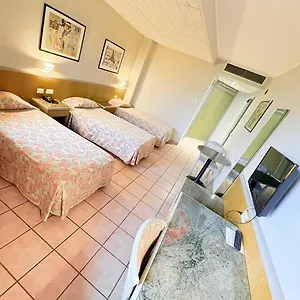 Verri Hotel Misano di Gera dʼAdda